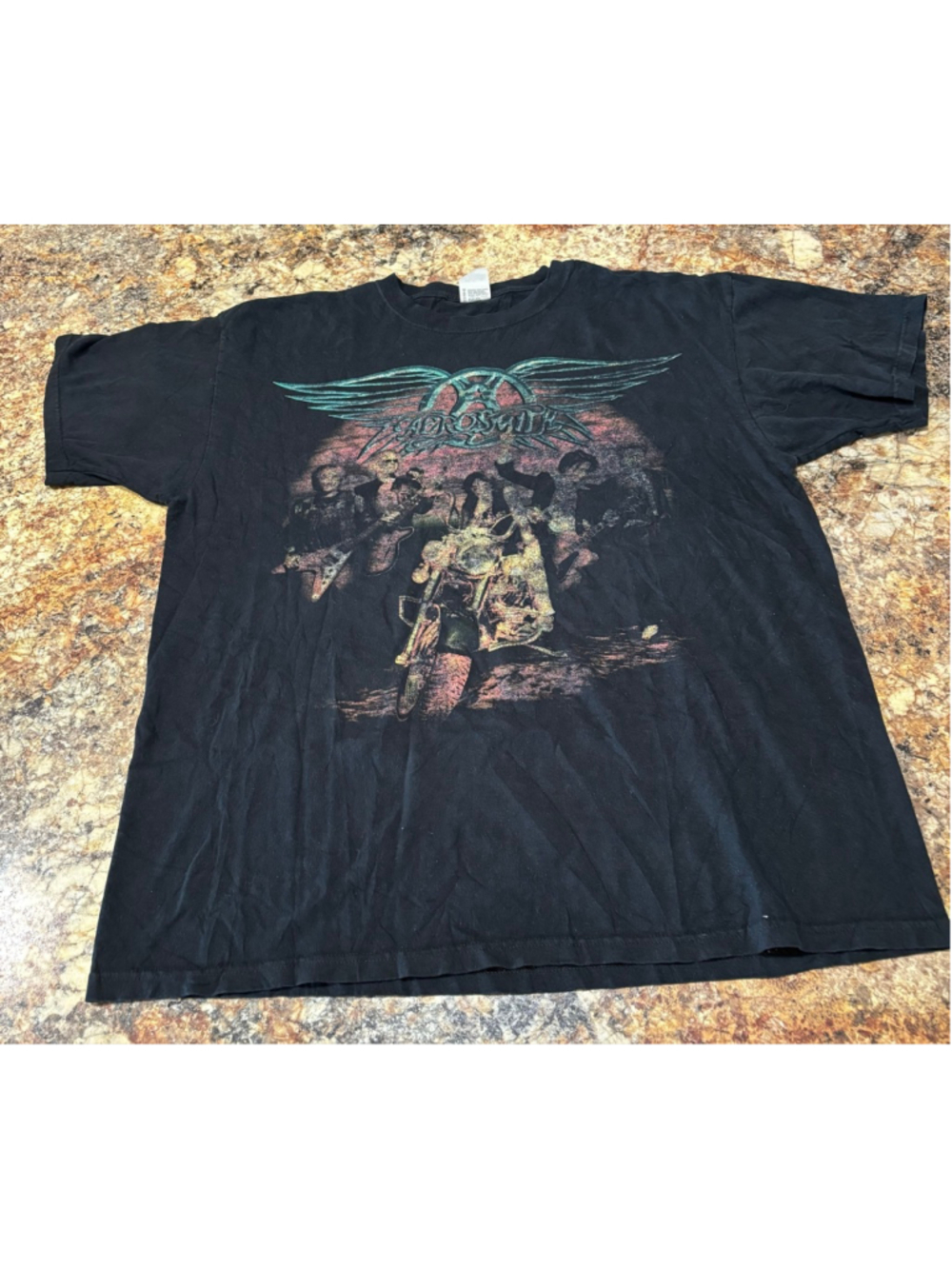 2006 Aerosmith “Rockin' The Joint” 
Tour Tee